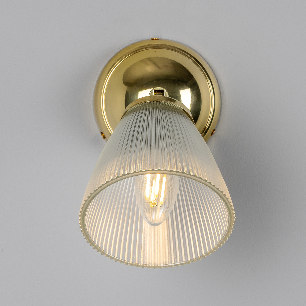 Gadar Art Deco Wall light | Polished Brass